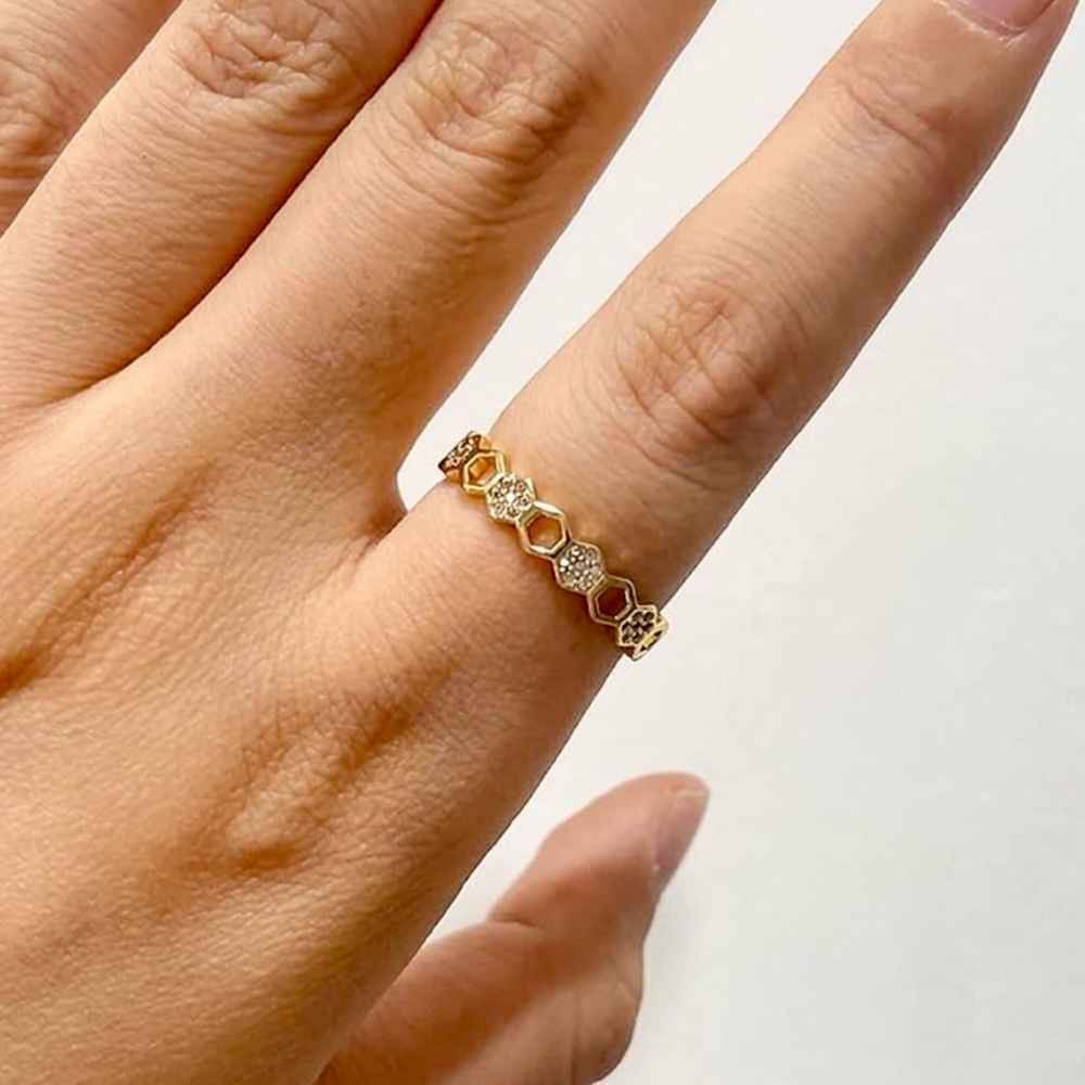 Honeycomb Open Band Ring